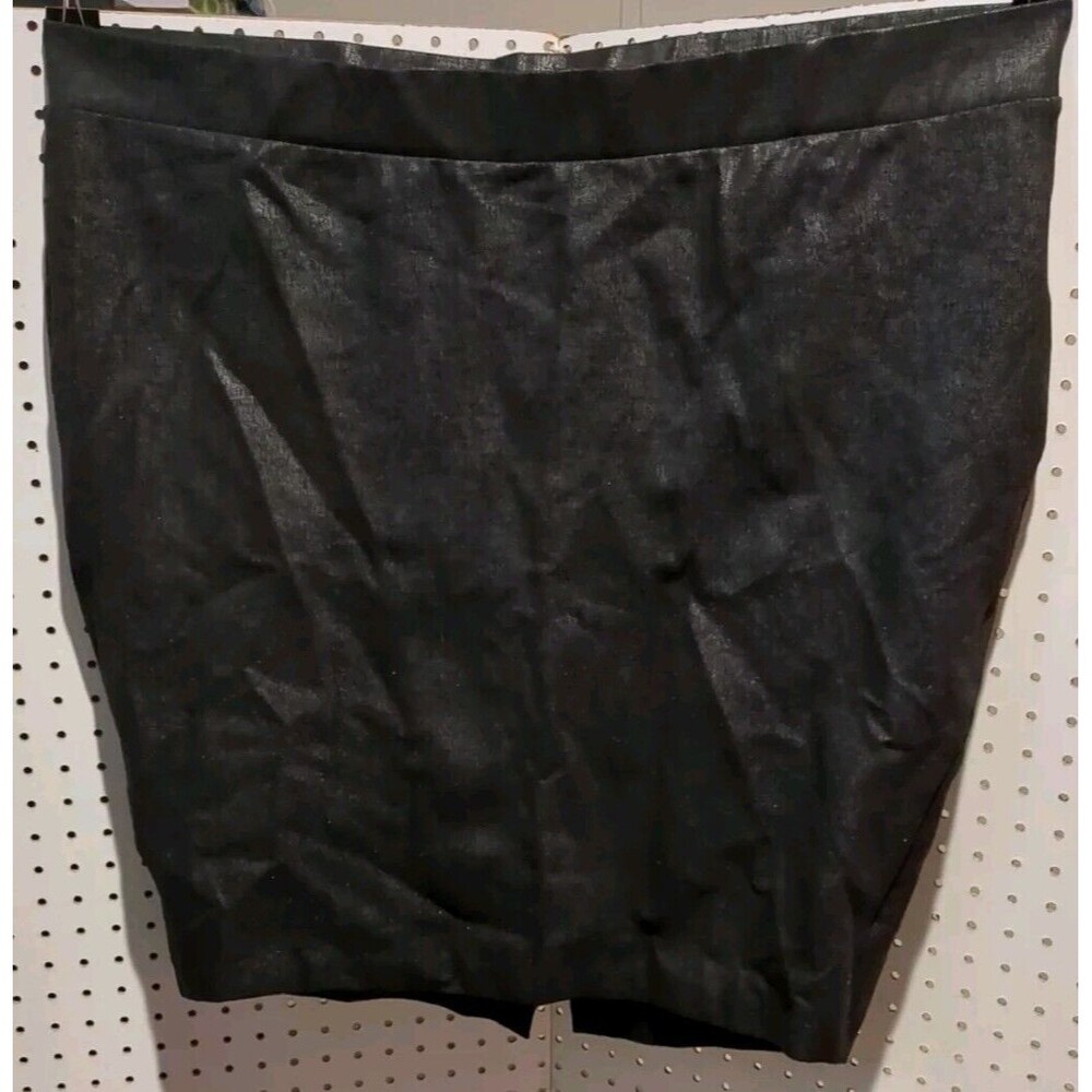 Torrid Skirt Size 4 Black Metallic Stretch Slit